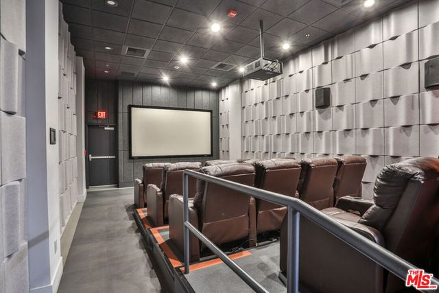 645 W 9th Street 201, Los Angeles, CA 90015