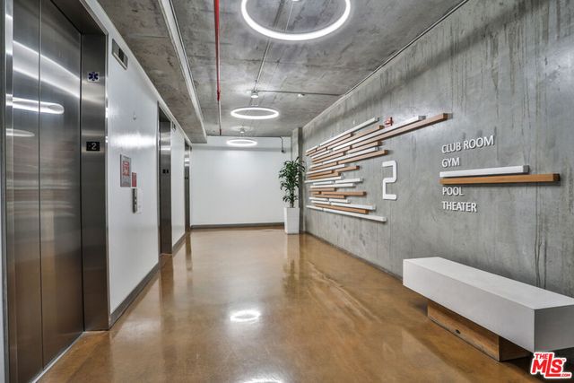 645 W 9th Street 201, Los Angeles, CA 90015