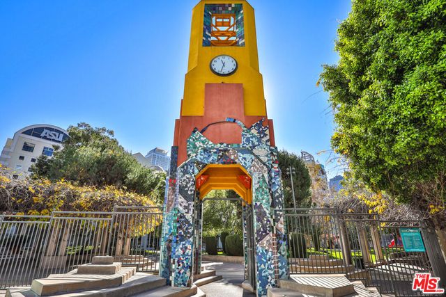 645 W 9th Street 201, Los Angeles, CA 90015