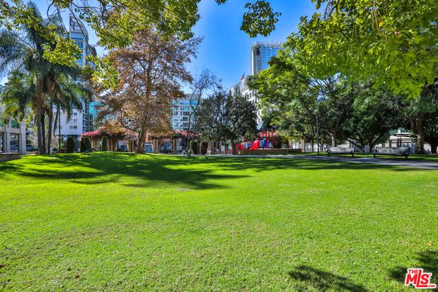 645 W 9th Street 201, Los Angeles, CA 90015