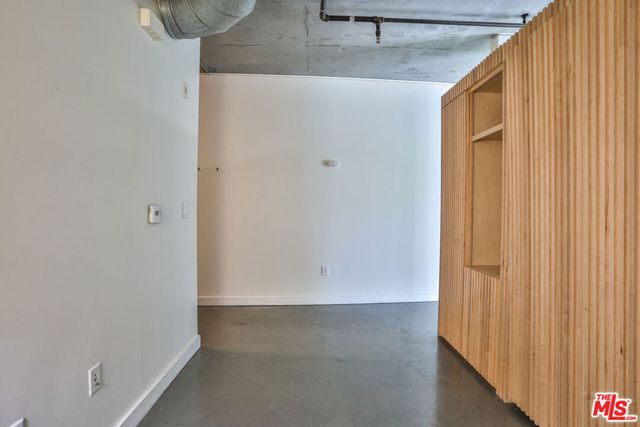 645 W 9th Street 201, Los Angeles, CA 90015