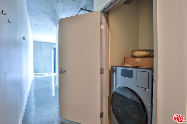 645 W 9th Street 201, Los Angeles, CA 90015