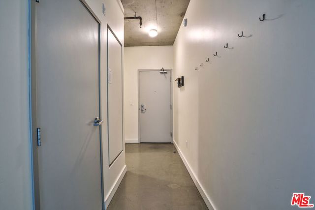 645 W 9th Street 201, Los Angeles, CA 90015
