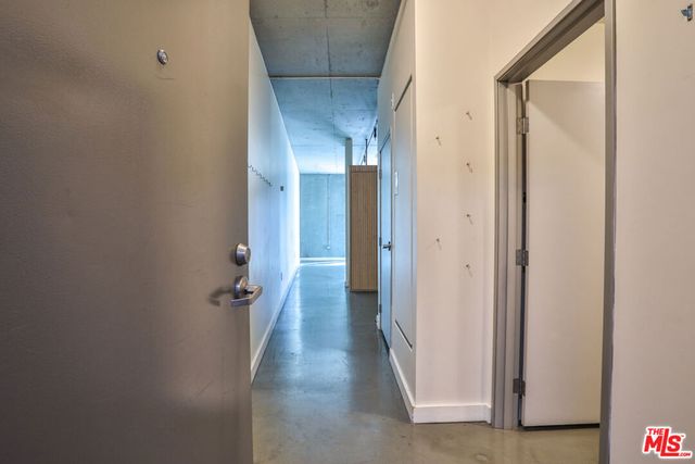 645 W 9th Street 201, Los Angeles, CA 90015