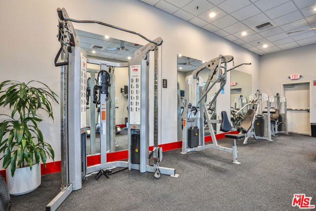 645 W 9th Street 201, Los Angeles, CA 90015