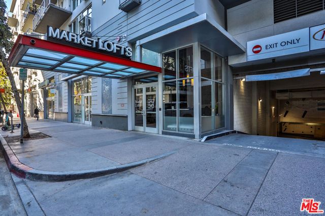 645 W 9th Street 201, Los Angeles, CA 90015