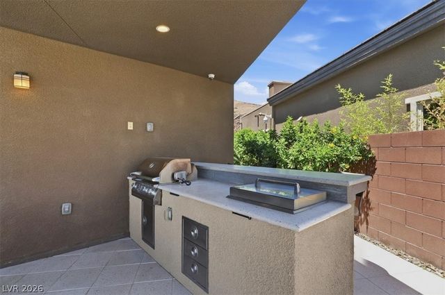 6316 Mojave Sky Street, Las Vegas, NV 89135