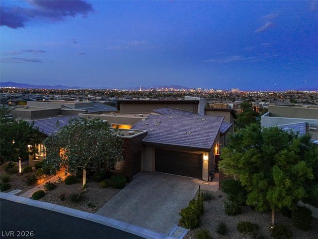 6316 Mojave Sky Street, Las Vegas, NV 89135