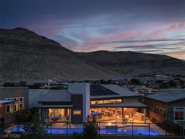 6316 Mojave Sky Street, Las Vegas, NV 89135