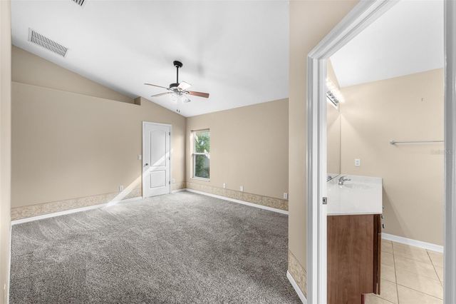 19002 NARIMORE DRIVE, Land O Lakes, FL 34638