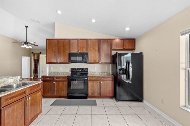 19002 NARIMORE DRIVE, Land O Lakes, FL 34638