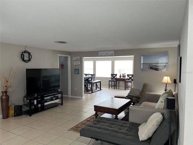 705 CRESTVIEW CIRCLE NW, Port Charlotte, FL 33948