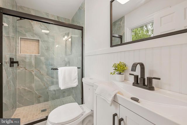 1329 BRENT ST, Fredericksburg, VA 22401