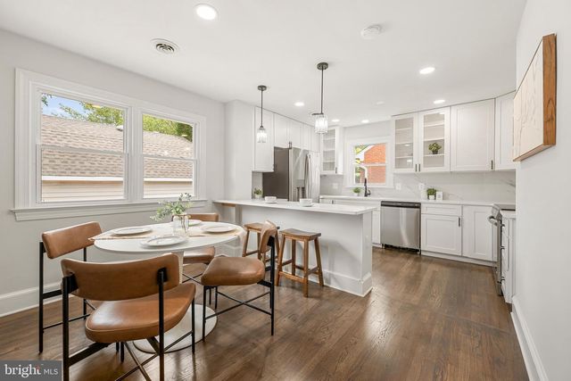 1329 BRENT ST, Fredericksburg, VA 22401