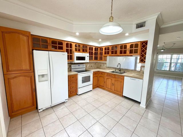 5662 NW 99TH Way, Coral Springs, FL 33076