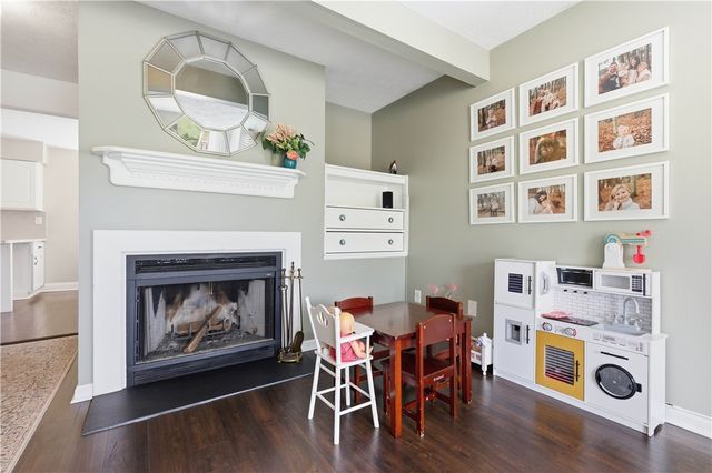 137 OLD VILLAGE LANE, Bethel Park, PA 15102