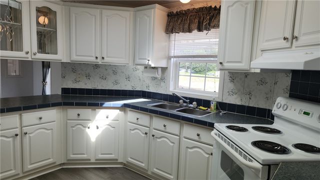 3858 State Route 488, Hopewell, NY 14424