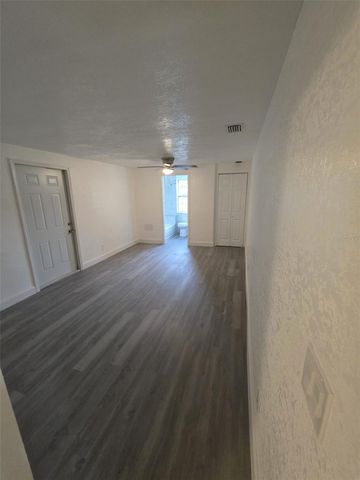 1869 W FREEMAN PLACE, Citrus Springs, FL 34434