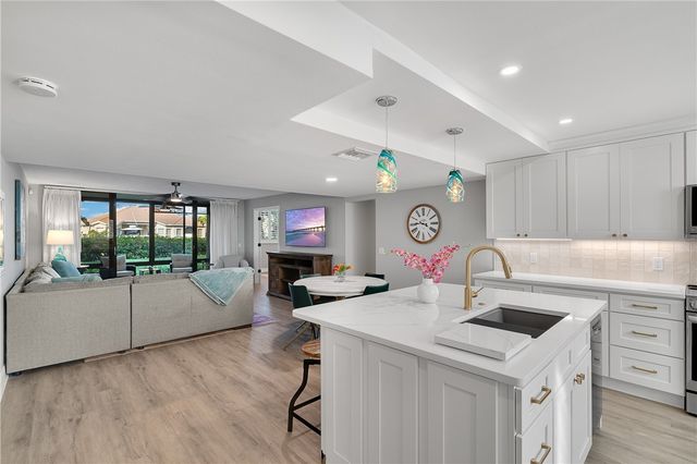 1825 Tarpon Lane H106, Vero Beach, FL 32960