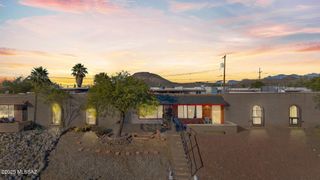 1852 W Caravelle Road, Tucson, AZ 85713