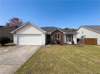 5939 Farmbrook Lane, Rex, GA 30273