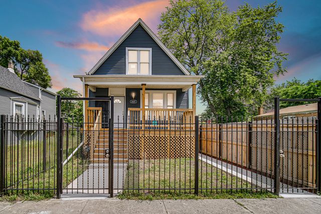 6825 S WINCHESTER Avenue, Chicago, IL 60636