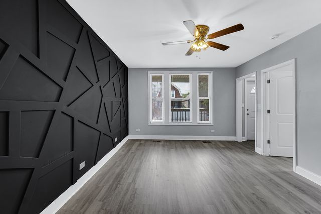 6825 S WINCHESTER Avenue, Chicago, IL 60636
