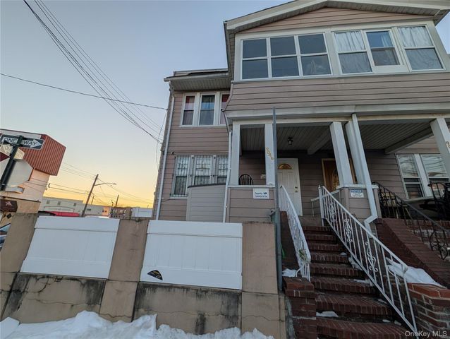 90-46 76th Street, Woodhaven, NY 11421