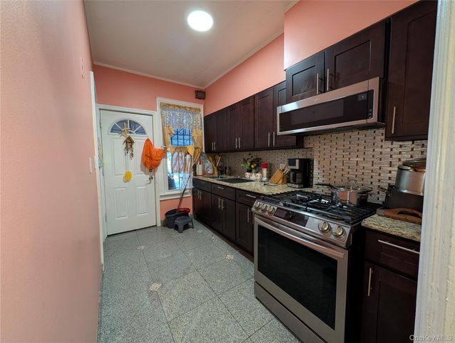 90-46 76th Street, Woodhaven, NY 11421