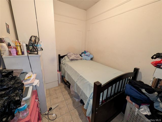 90-46 76th Street, Woodhaven, NY 11421