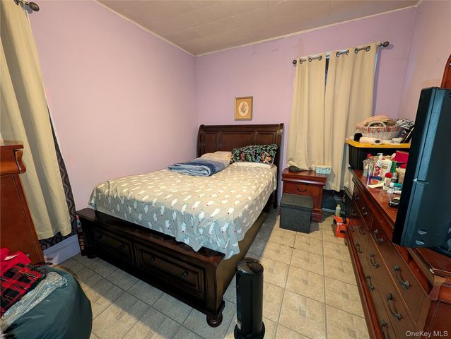 90-46 76th Street, Woodhaven, NY 11421