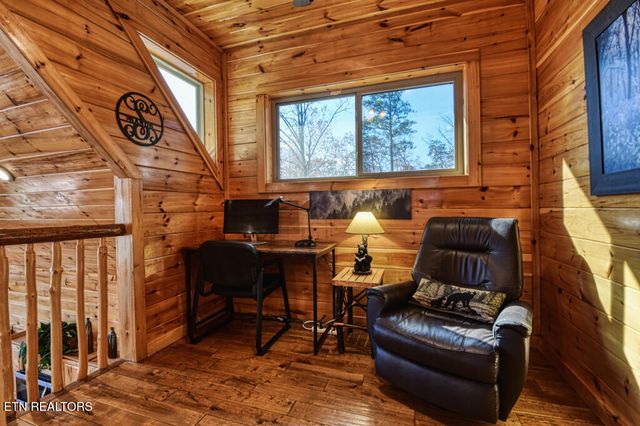 1607 Ridgecrest Drive, Sevierville, TN 37876