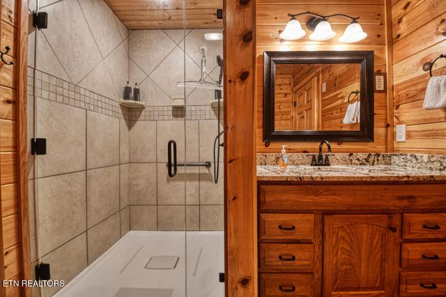 1607 Ridgecrest Drive, Sevierville, TN 37876