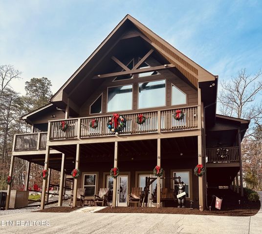 1607 Ridgecrest Drive, Sevierville, TN 37876