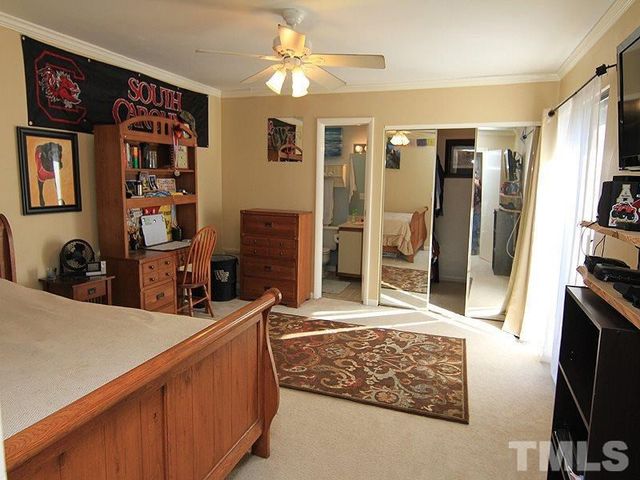 107 Finley Forest Drive 107, Chapel Hill, NC 27517