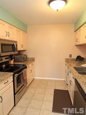 107 Finley Forest Drive 107, Chapel Hill, NC 27517