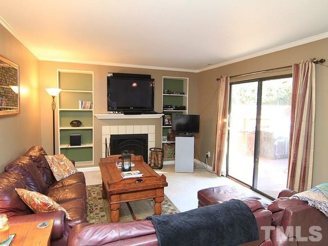 107 Finley Forest Drive 107, Chapel Hill, NC 27517