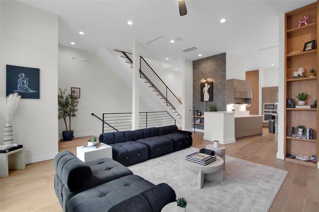 5907 Winsome Lane B, Houston, TX 77057