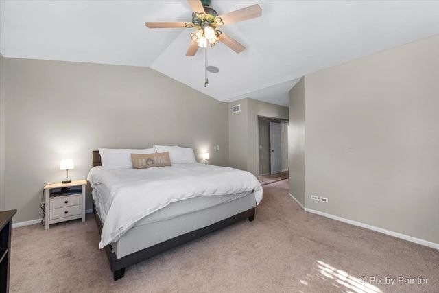 735 Royal Glen Drive, Cary, IL 60013