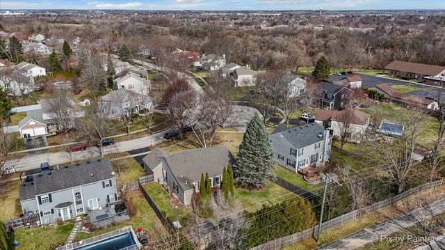 735 Royal Glen Drive, Cary, IL 60013