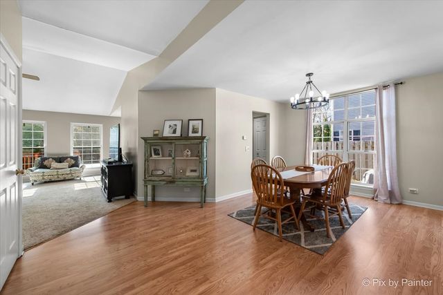 735 Royal Glen Drive, Cary, IL 60013