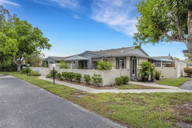 2922 29TH AVENUE W, Bradenton, FL 34205