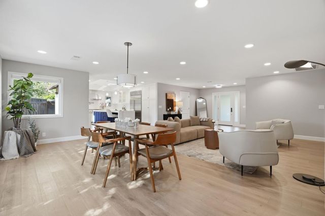 1677 Middleton Avenue, Los Altos, CA 94024