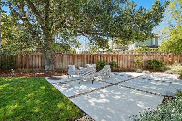 1677 Middleton Avenue, Los Altos, CA 94024