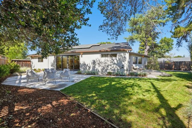 1677 Middleton Avenue, Los Altos, CA 94024