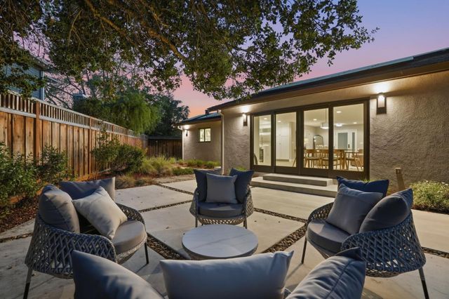 1677 Middleton Avenue, Los Altos, CA 94024