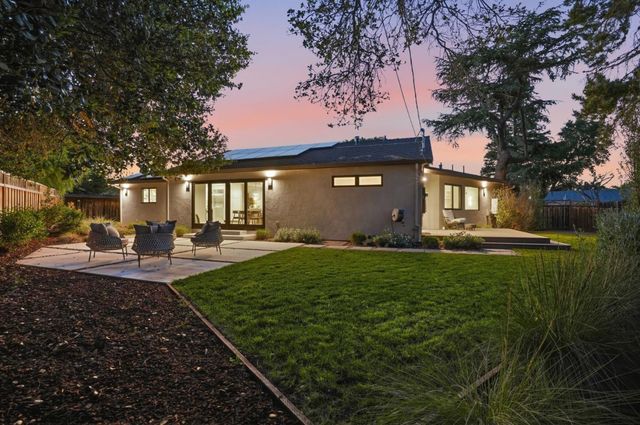 1677 Middleton Avenue, Los Altos, CA 94024