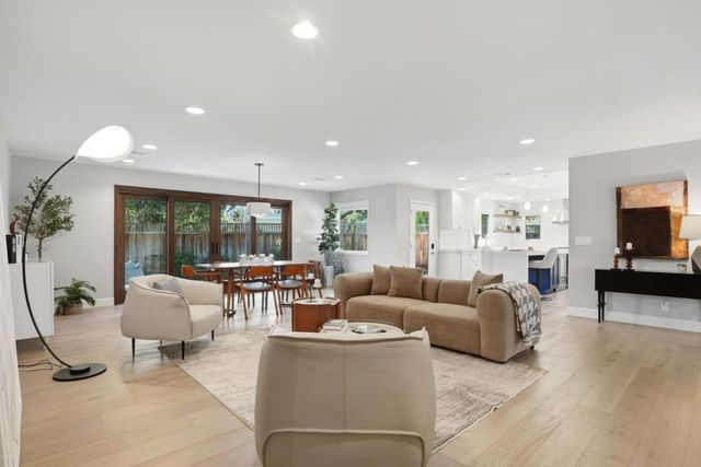 1677 Middleton Avenue, Los Altos, CA 94024