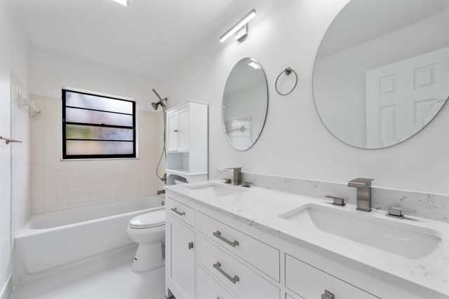 9718 Lancaster Place, Boca Raton, FL 33434