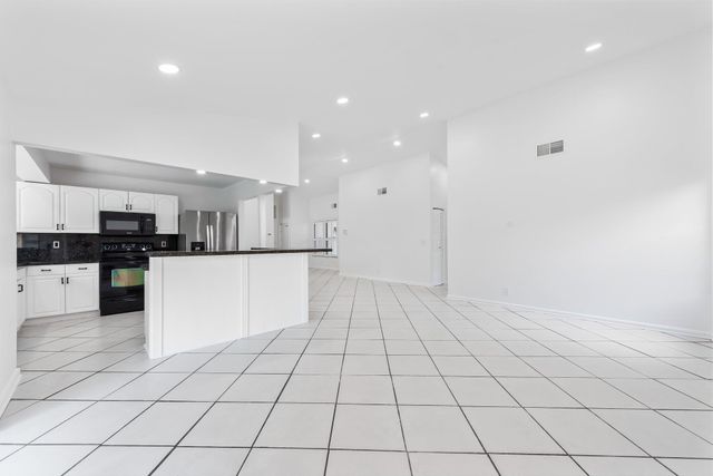 9718 Lancaster Place, Boca Raton, FL 33434